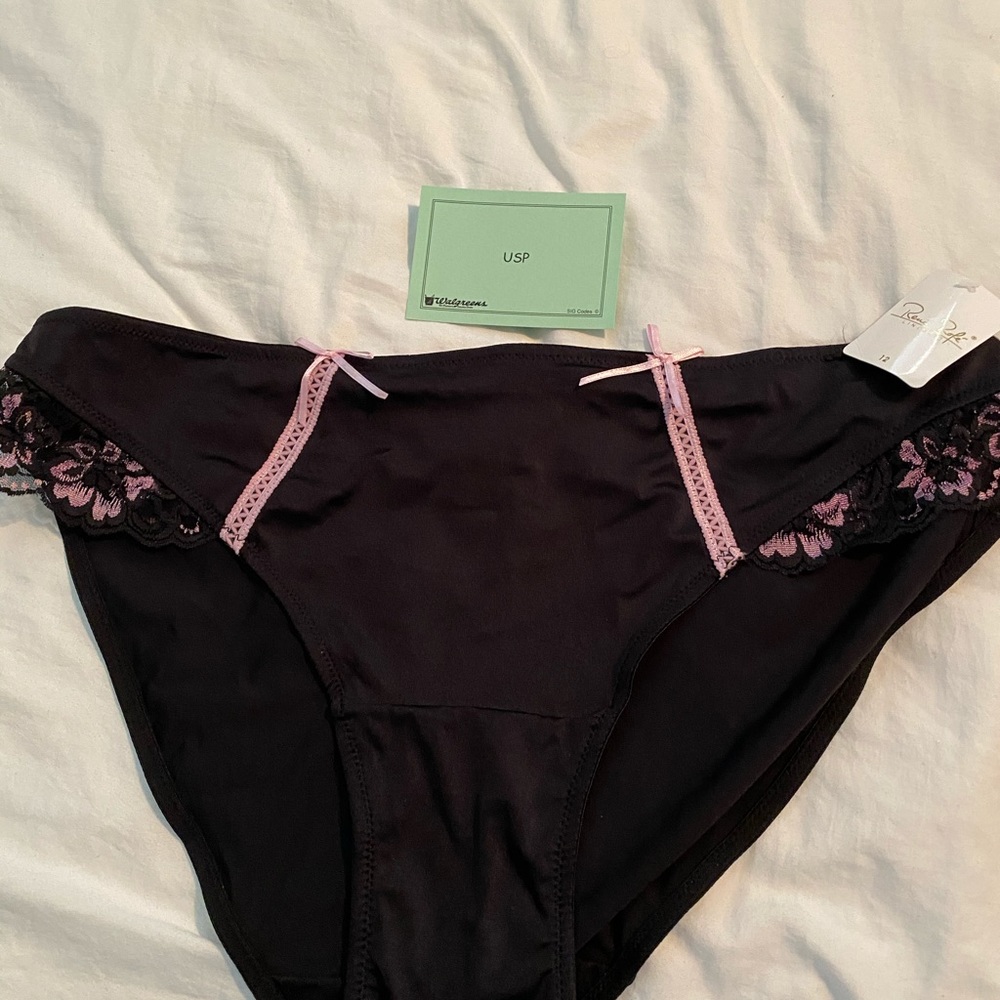 NWT Rene rode size 12 brief (item ups)